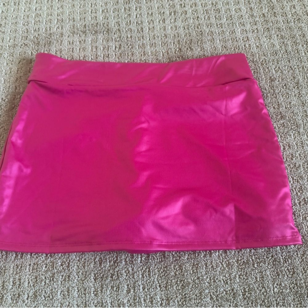 Faux Leather Pink Skort size large - Picture 3 of 6